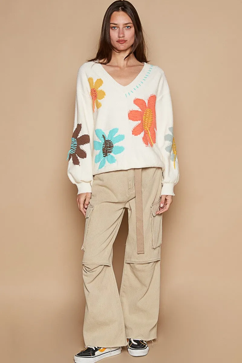 ONLINE EXCLUSIVE POL V-Neck Long Sleeve Flower Fringe Sweater